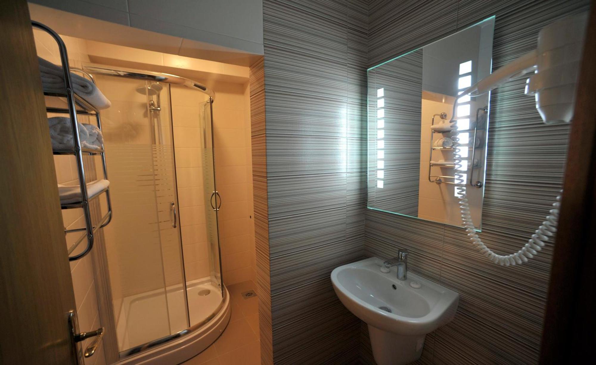 Hotel M Подгорица Экстерьер фото