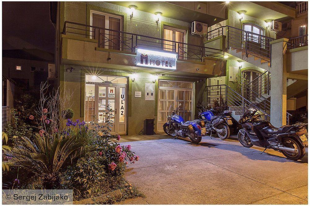 Hotel M Подгорица Экстерьер фото