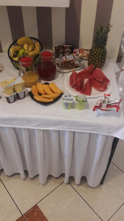 Hotel M Подгорица Экстерьер фото